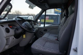 Renault Mascott